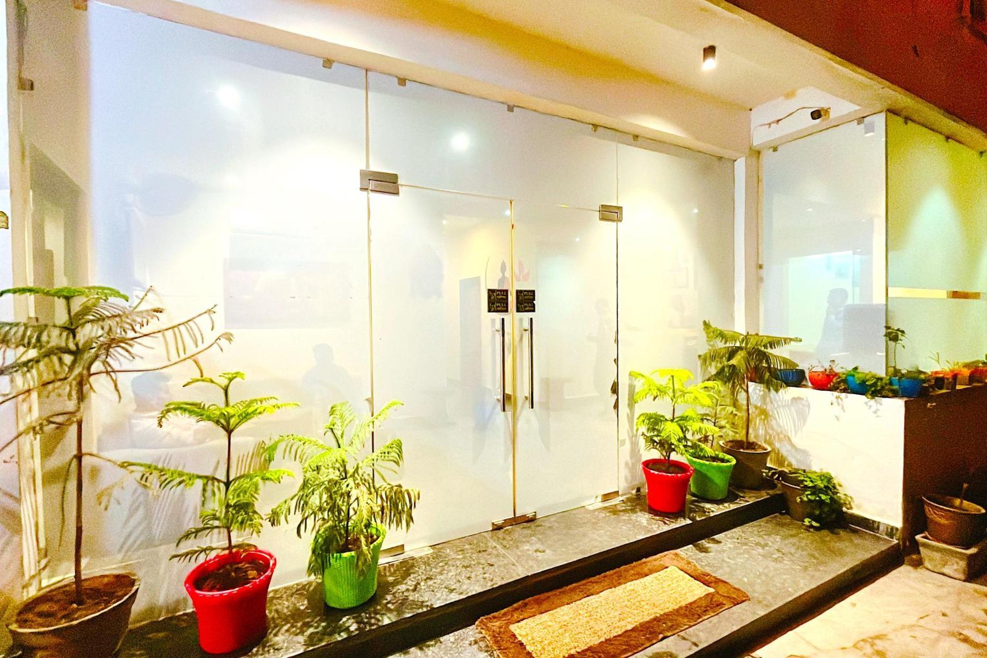 Ganga Ashoka Hotel Rishīkesh Dış mekan fotoğraf